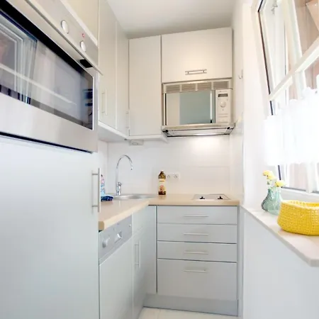 Gmelinstra_e 12_ Whg_ 13_ Haus Mee *